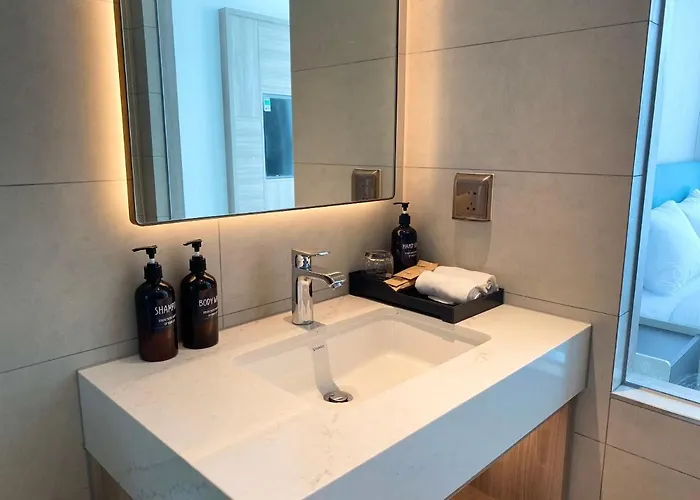 A La Carte 811 Apartment *