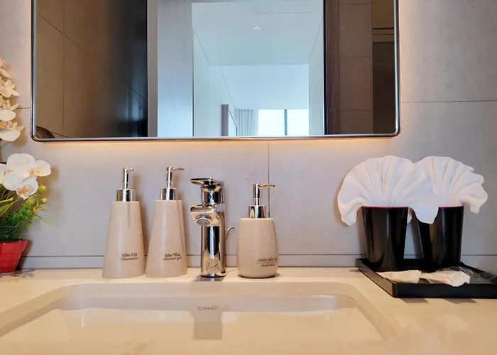 A La Carte 811 Apartment Ha Long