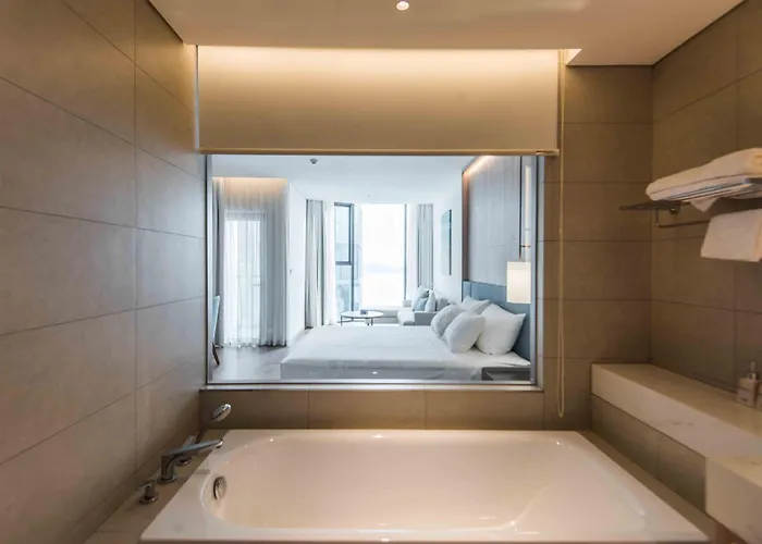 A La Carte 811 Apartment Ha Long
