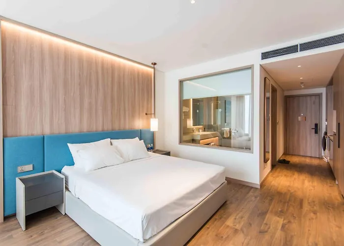 A La Carte 811 Apartment *